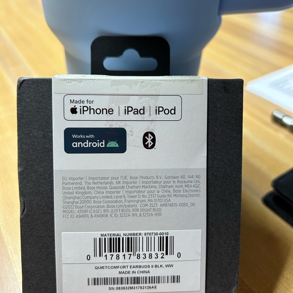 Noise canceling earbudsds - Picture 6 of 6